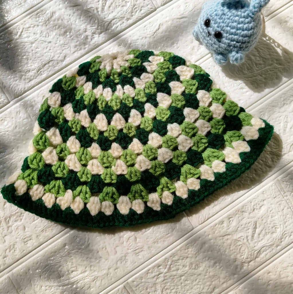 Cozy Baby Hat – Green & Cream