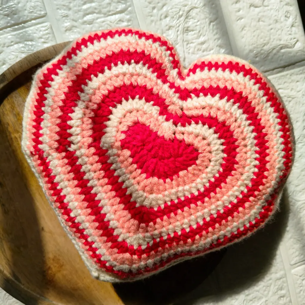 Crochet Heart Cushion – Pink & Red