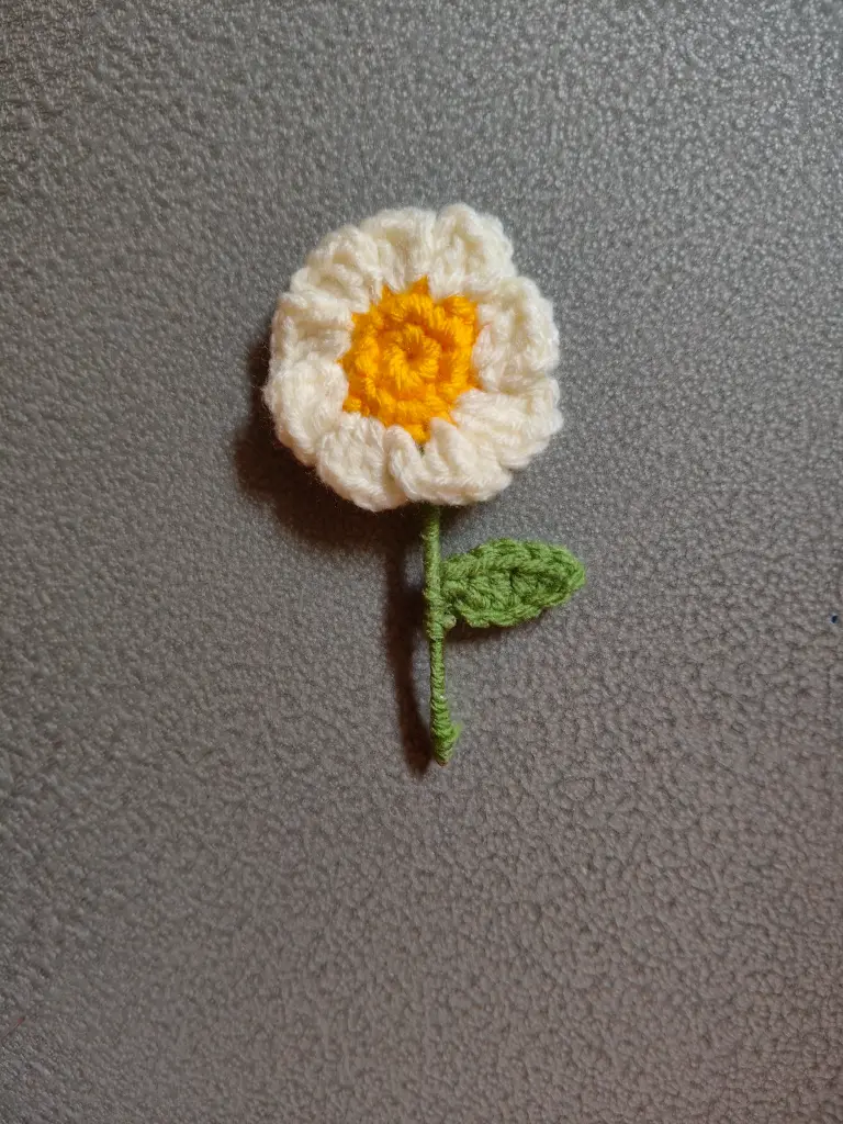 Crochet Daisy Fridge Magnet