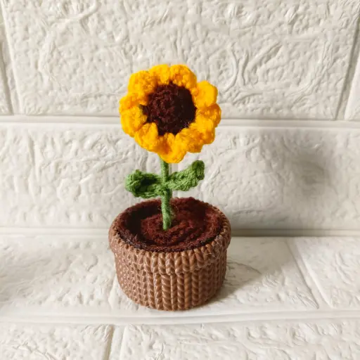 Crochet Sunflower in 3D Printed Pot